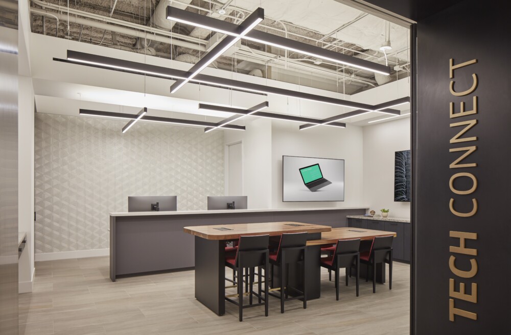 05 BACX 0813 000 BOA Chicago IL 100 N Wacker N30