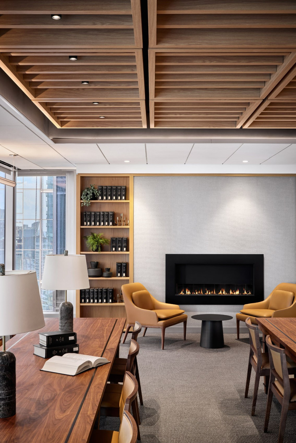05 KRLE 0001 000 Kirkland Ellis Chicago N146