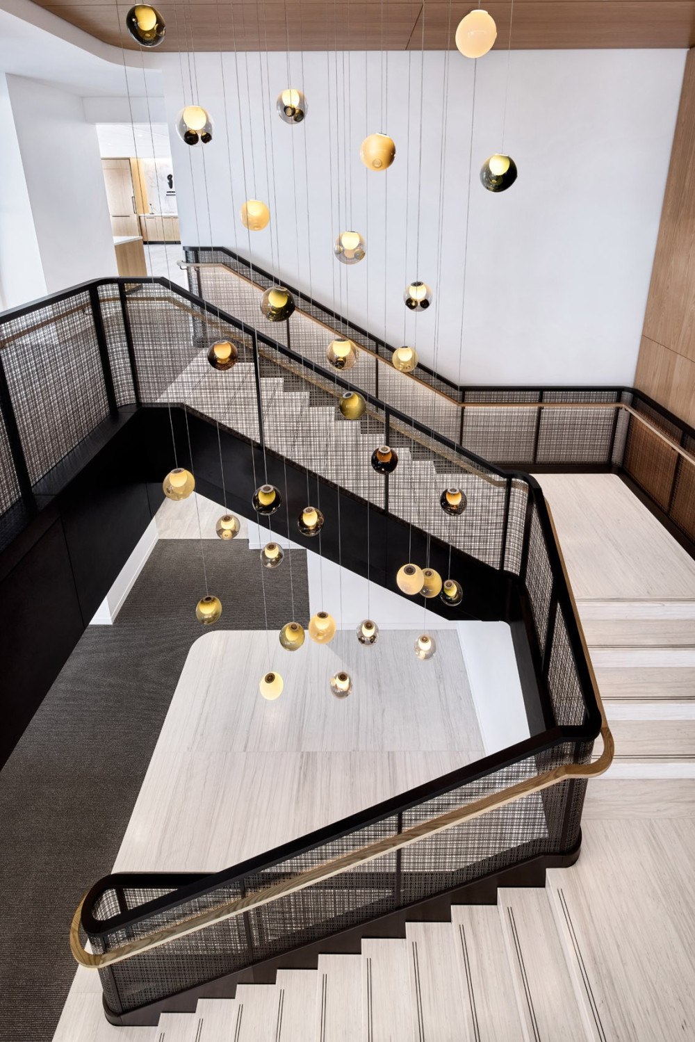 05 KRLE 0001 000 Kirkland Ellis Chicago N170