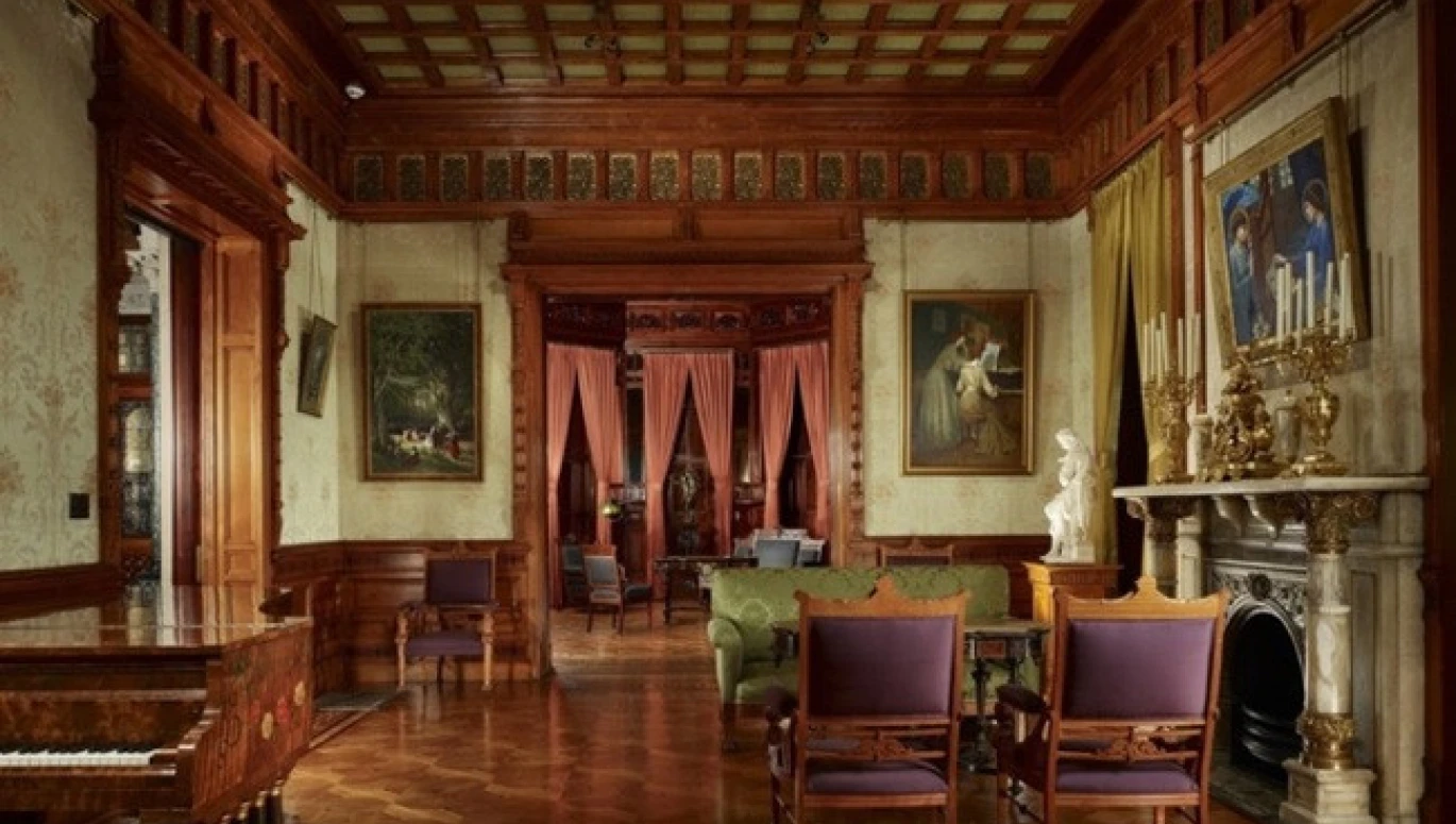2009 02 16driehausdrawingroom