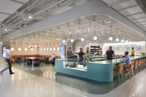 HIPCH Accenture Chicago Mc Caugherty Kendall 221211 1684 010